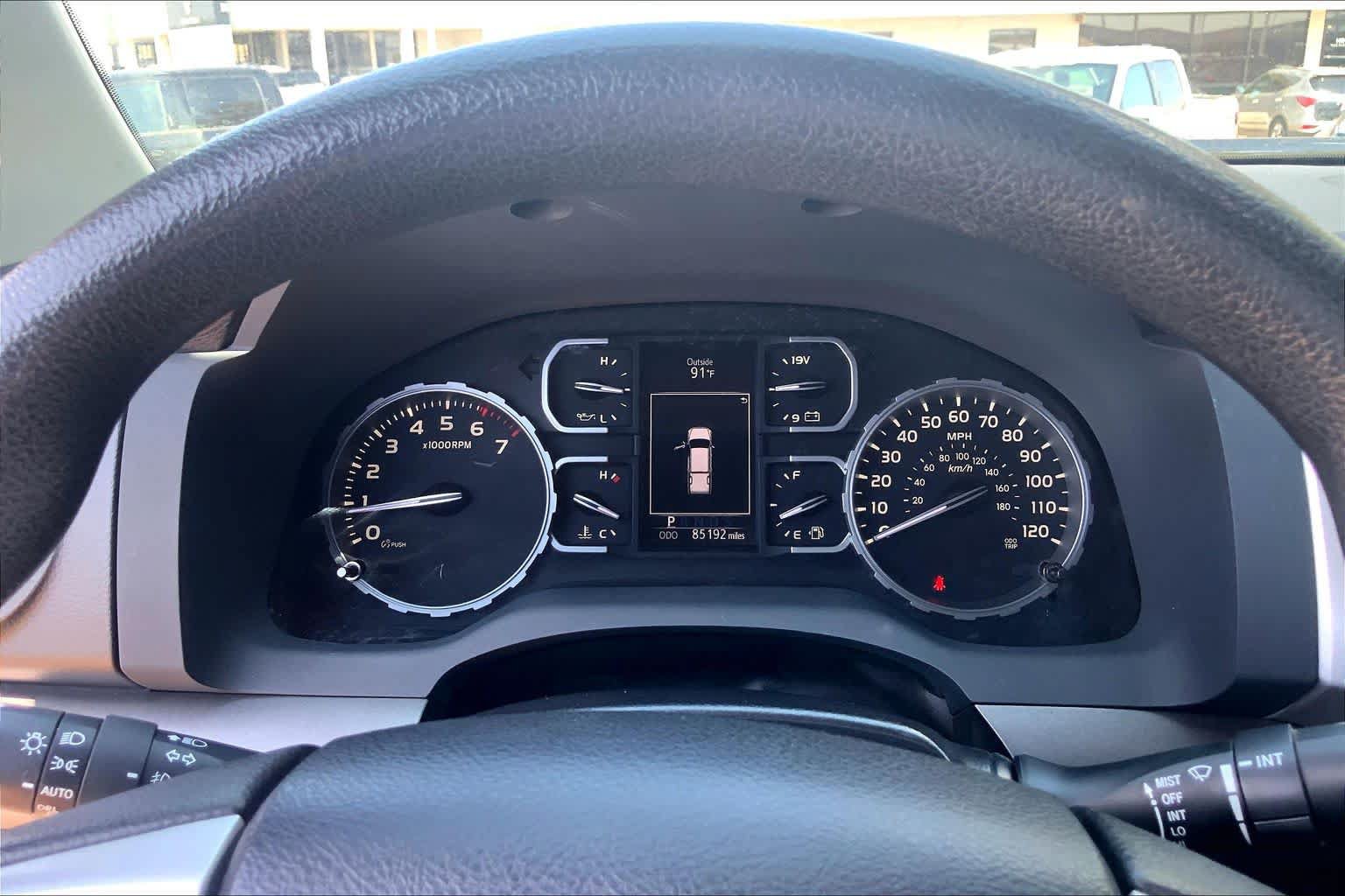 Used 2021 Toyota Tundra SR5 w/ SR5 Upgrade Package AWD/4WD image 25