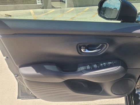 New 2026 Honda HR-V LX image 15