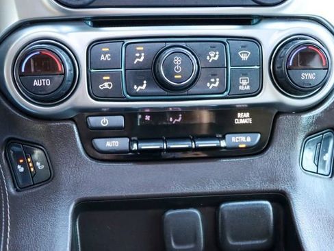 Used 2018 Chevrolet Tahoe LT image 44