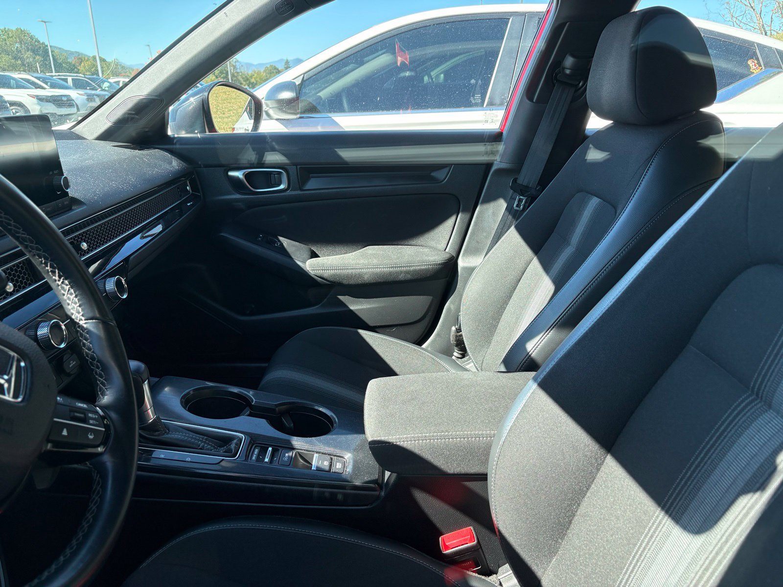 Used 2022 Honda Civic Sport image 7