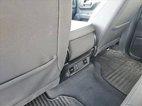 Certified 2024 Chevrolet Silverado 1500 Custom image 17