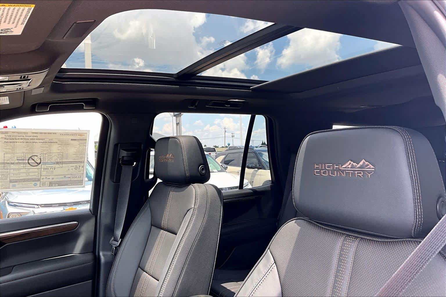 New 2026 Chevrolet Tahoe High Country AWD/4WD image 20