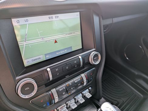 Used 2019 Ford Mustang GT Premium w/ Equipment Group 401A RWD image 17
