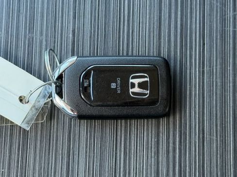 Used 2017 Honda Pilot Elite image 28