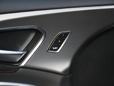 Used 2022 Acura RDX A-Spec image 12