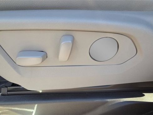 New 2026 GMC Sierra 1500 SLT w/ SLT Premium Plus Package image 37