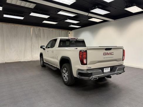 New 2026 GMC Sierra 1500 SLE w/ X31 Off-Road Package AWD/4WD image 3