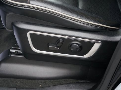 Used 2024 RAM 1500 Laramie image 18