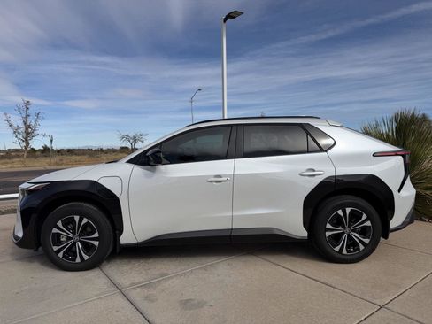 Used 2024 Toyota bZ4X XLE image 2