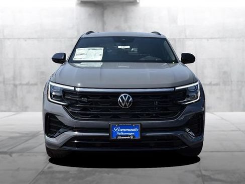 New 2026 Volkswagen Atlas Cross Sport SEL R-Line AWD/4WD image 4