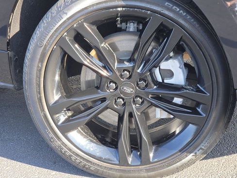 Used 2024 Ford Edge ST w/ Equipment Group 401A AWD/4WD image 12
