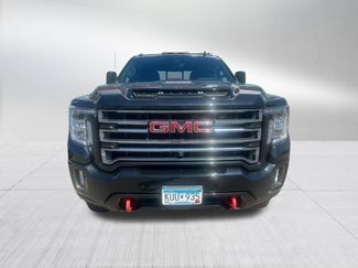 Used 2022 GMC Sierra 2500 AT4 w/ AT4 Premium Plus Package AWD/4WD video 2