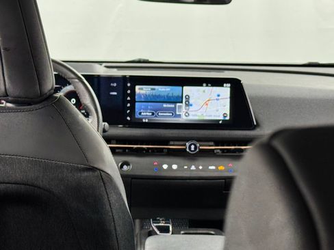 Certified 2024 Nissan Ariya AWD image 16