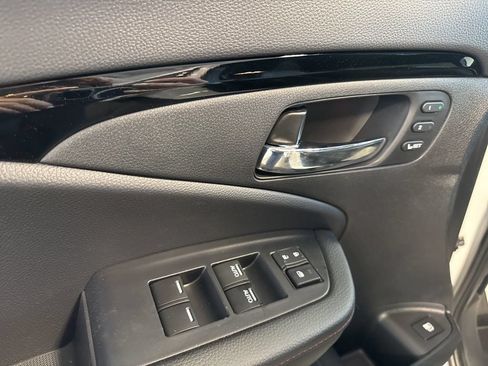 New 2026 Honda Ridgeline Black Edition image 16
