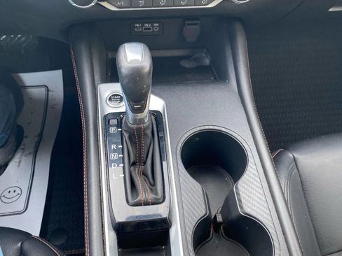 Used 2022 Nissan Altima 2.5 SR FWD image 19
