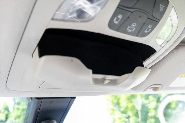 Used 2017 Chrysler Pacifica Touring FWD image 49