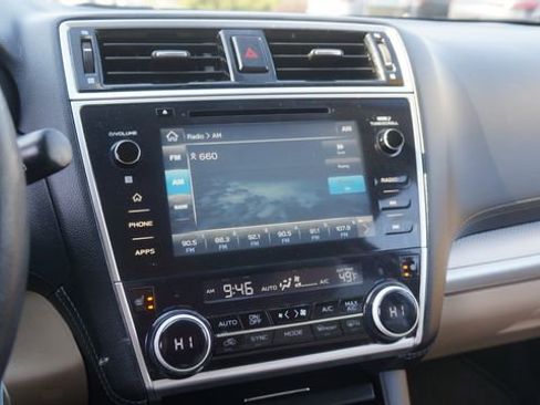Used 2018 Subaru Outback 2.5i Premium AWD/4WD image 14