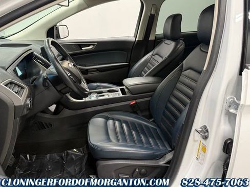 Used 2022 Ford Edge SEL w/ Sport Appearance Package image 15