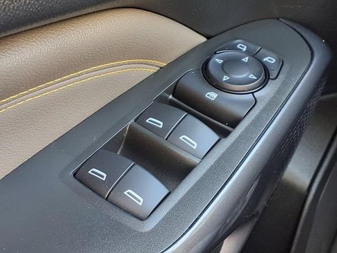 Used 2024 Chevrolet Trax ACTIV w/ Driver Confidence Package FWD image 16
