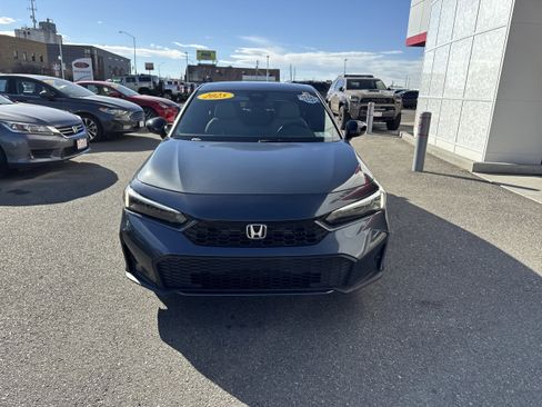 Used 2025 Honda Civic Sport image 5