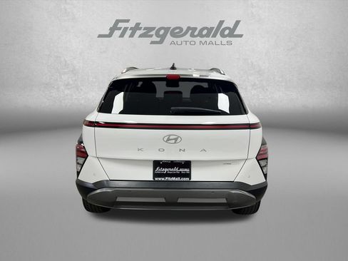 Used 2024 Hyundai Kona Limited AWD/4WD image 6