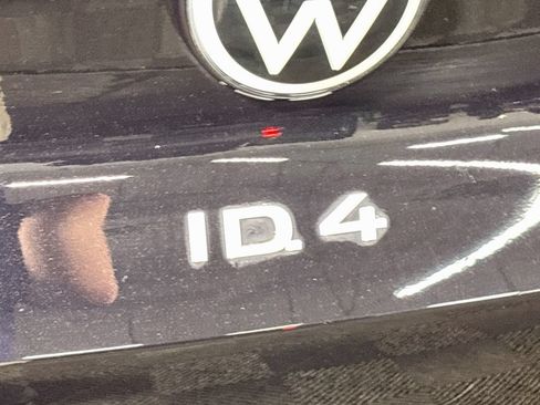 Used 2023 Volkswagen ID.4 Pro S AWD/4WD image 27