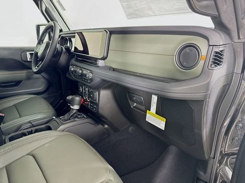 New 2026 Jeep Gladiator Mojave image 31