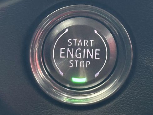 New 2026 Chevrolet Corvette Stingray image 17