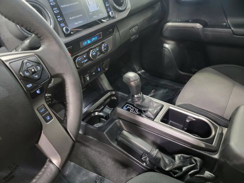 Used 2023 Toyota Tacoma TRD Sport RWD image 22