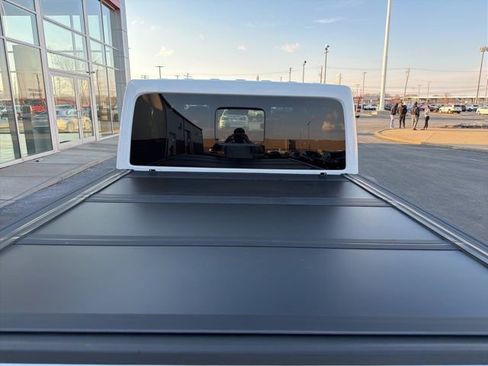 Used 2021 Jeep Gladiator Mojave image 10