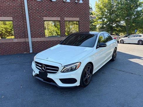 Used 2016 Mercedes-Benz C 300 4MATIC Sedan image 4