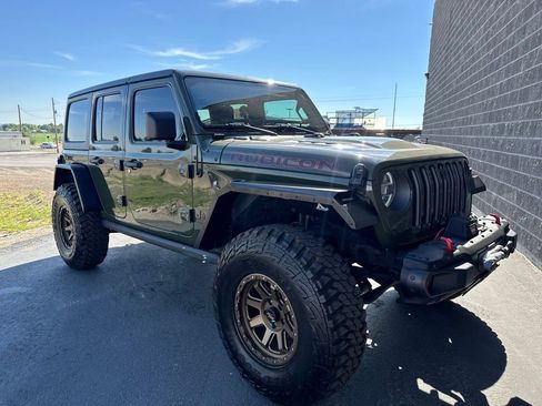 Used 2022 Jeep Wrangler Unlimited Rubicon w/ Steel Bumper Group AWD/4WD image 3