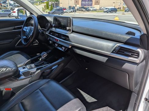 Used 2020 Kia Telluride S AWD/4WD image 29