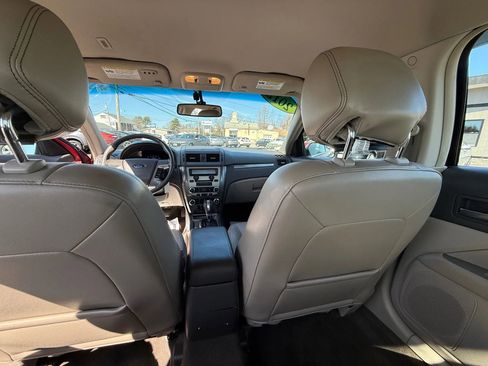 Used 2012 Ford Fusion SEL image 16