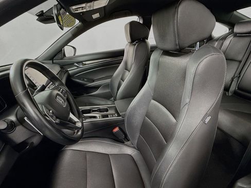 Used 2019 Honda Accord Sport image 29