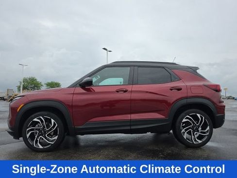 Used 2025 Chevrolet TrailBlazer RS w/ Convenience Package FWD image 5