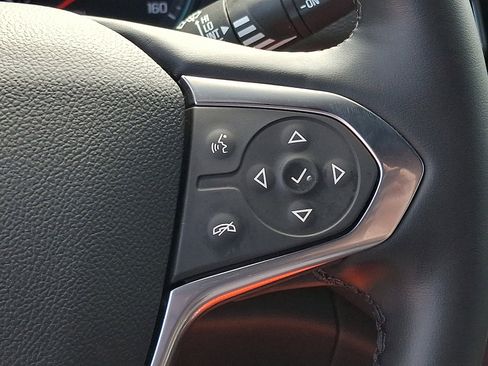 Used 2023 Chevrolet Traverse LT w/ LPO, Floor Liner Package image 21