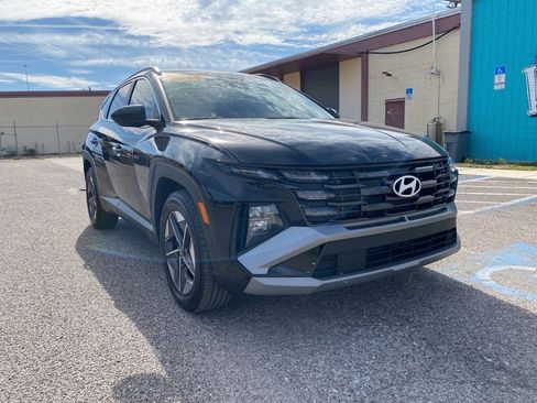 Used 2025 Hyundai Tucson SEL image 1