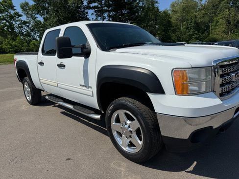 Used 2014 GMC Sierra 2500 SLE AWD/4WD image 12