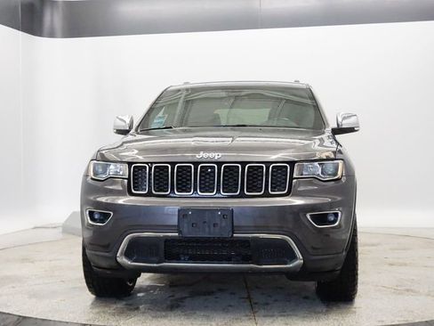 Used 2017 Jeep Grand Cherokee Limited w/ Trailer Tow Group IV image 10