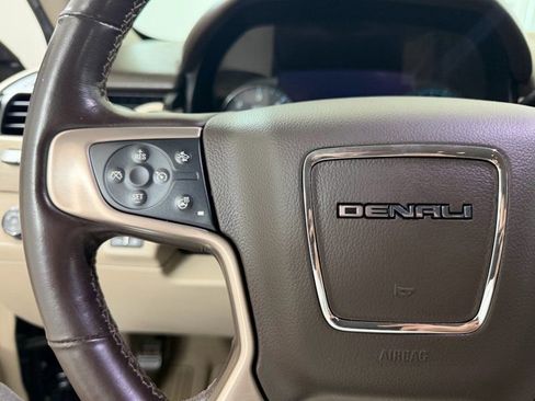 Used 2019 GMC Yukon Denali AWD/4WD image 25