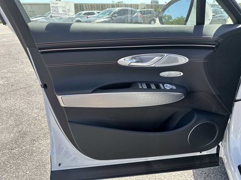 New 2026 Genesis GV70 2.5T Sport Prestige image 14