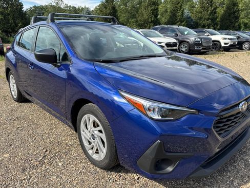 Used 2024 Subaru Impreza 2.0i AWD/4WD image 3