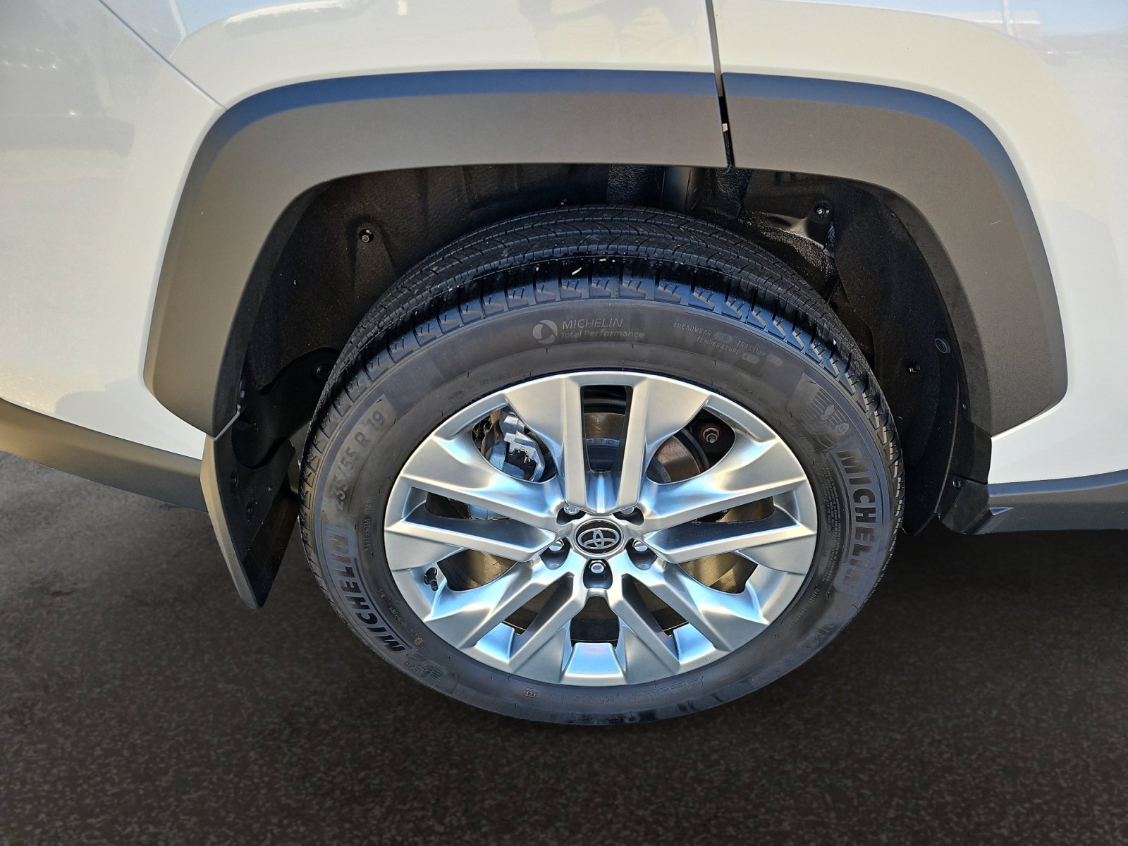 Used 2025 Toyota RAV4 XLE Premium w/ Weather Package FWD image 43