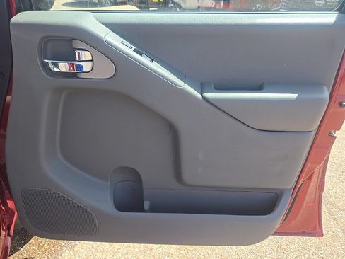 Used 2019 Nissan Frontier SV w/ Value Truck Package AWD/4WD image 21