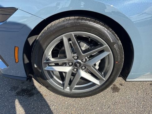 New 2025 Ford Mustang Coupe image 8