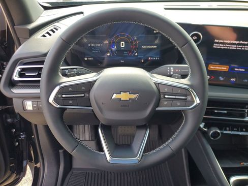 New 2026 Chevrolet Traverse LT w/ Driver Confidence Package FWD image 20