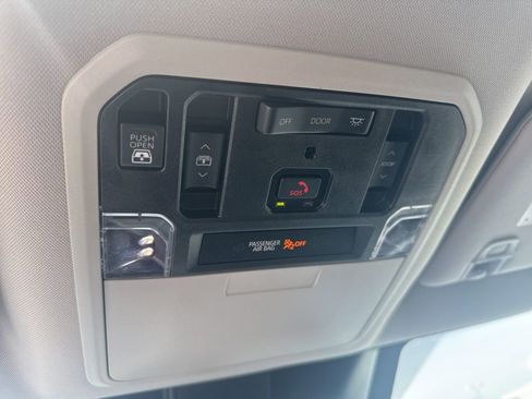 Used 2022 Toyota Tundra Limited w/ TRD Off-Road Package image 14