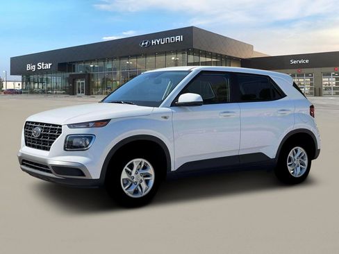 New 2026 Hyundai Venue SE FWD image 2