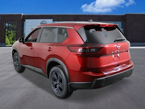 New 2026 Nissan Rogue SV FWD image 3